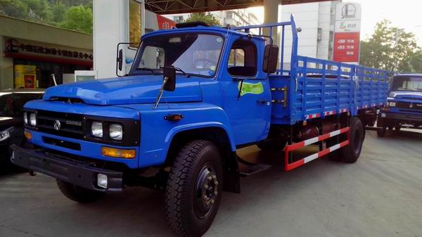 東風(fēng)油氣兩用教練車