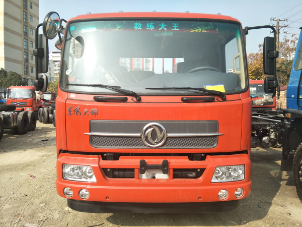 東風(fēng)天錦教練車 東風(fēng)天錦教練車
