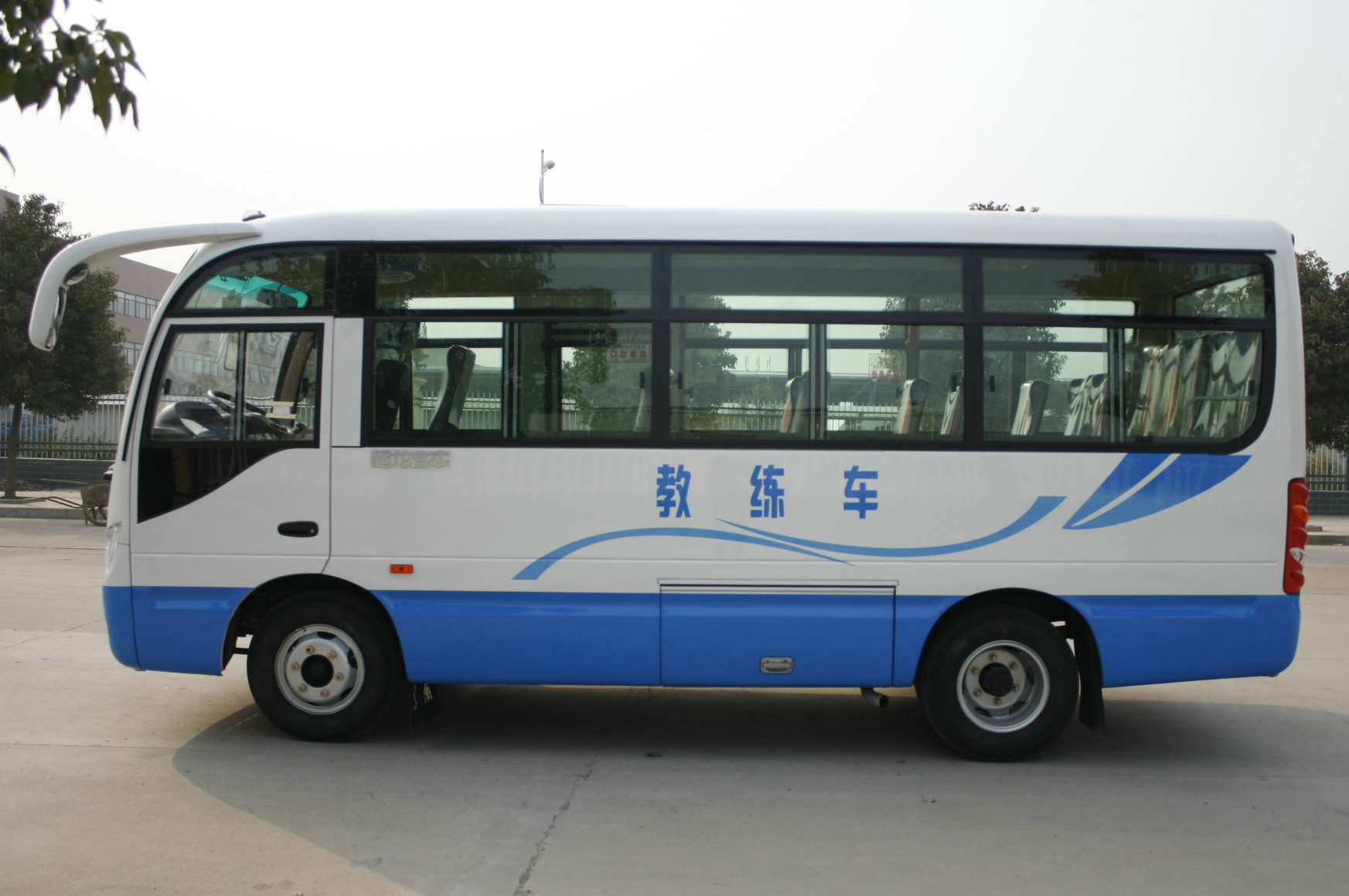 中巴教練客車(chē)